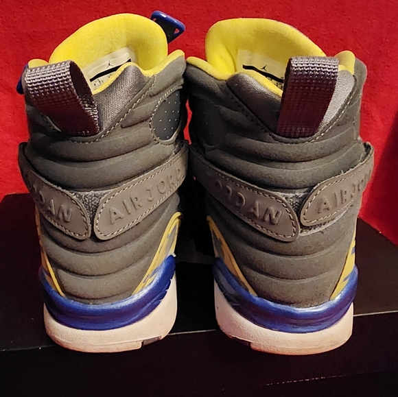 Girls Air Jordan Retro 8 Laney (GS) - Picture 6 of 11